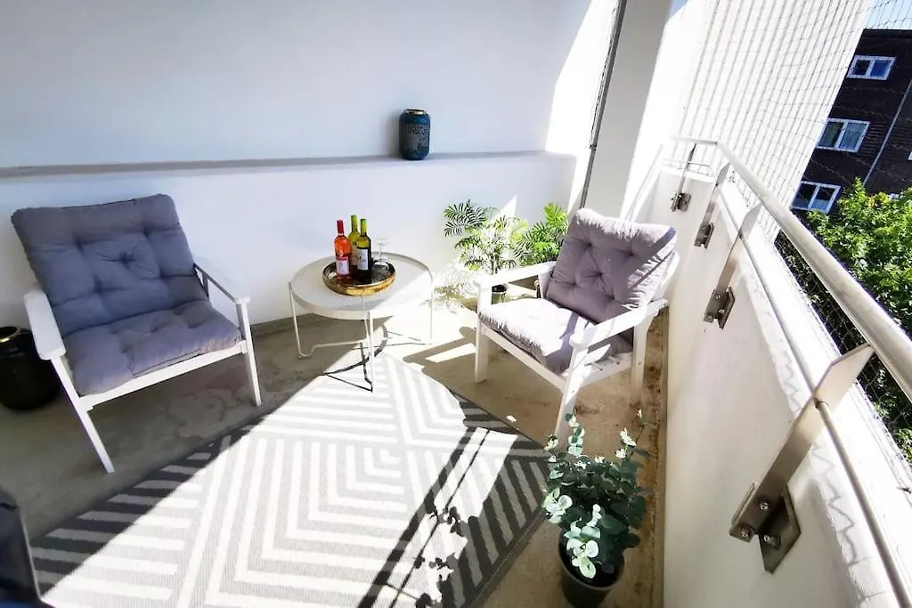 Hh 04 By Rockchair - Superhost Status - Modernes Apartment Mit Sonnigem Balkon & Premium Boxspringbetten In Winterhude - Hamburg Top Geheimtipp